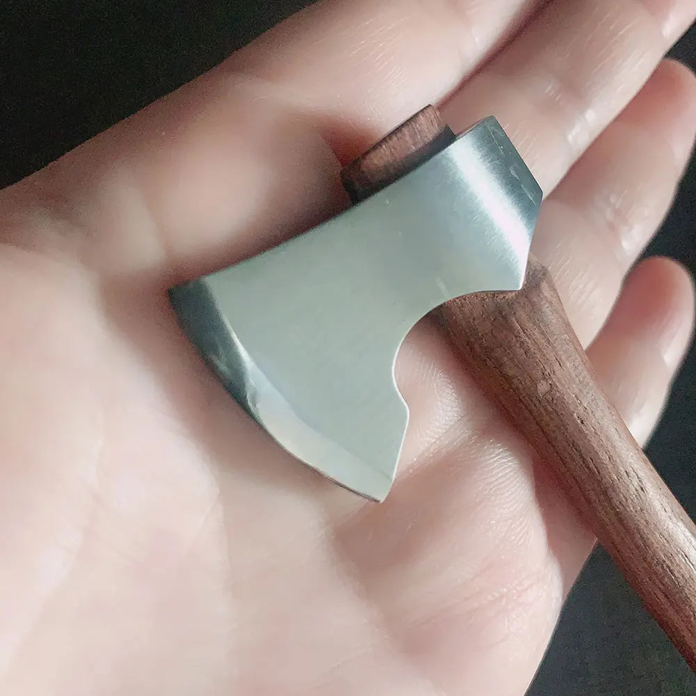 🪓 Mini Camping Axe