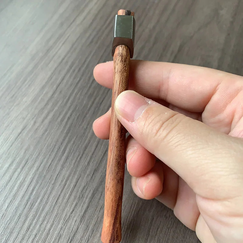 🪓 Mini Survival Axe
